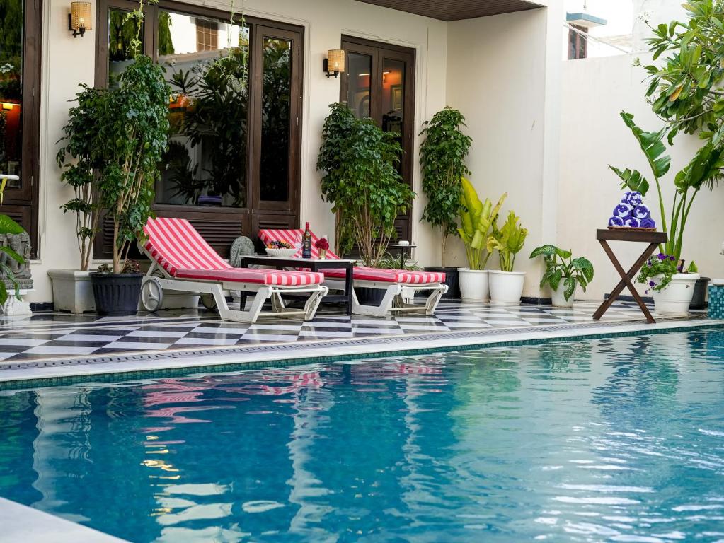 Kolam renang di atau dekat dengan Kaner Bagh A Heritage Boutique Hotel