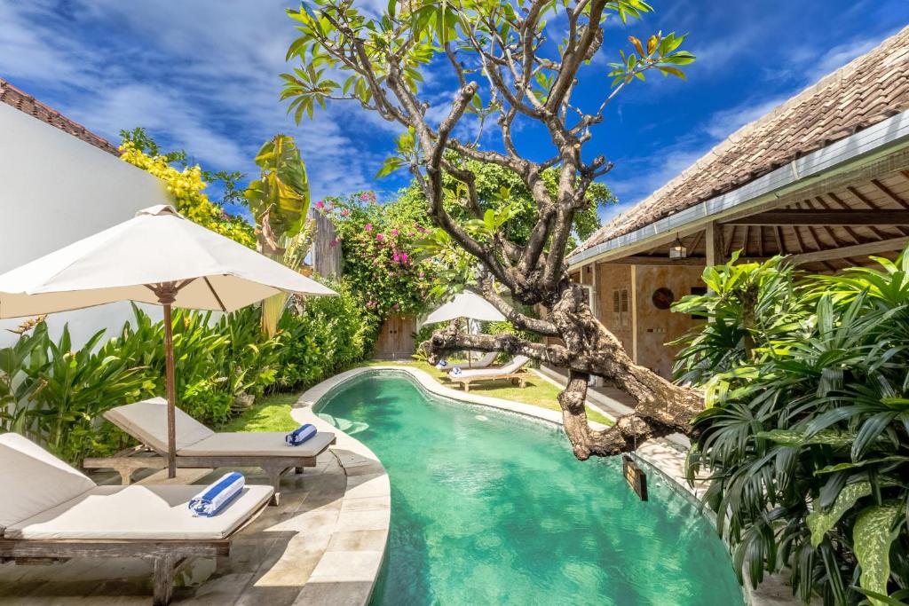 an image of a swimming pool at a villa at Villa Amsa - Tropical Paradise in Seminyak Center in Seminyak