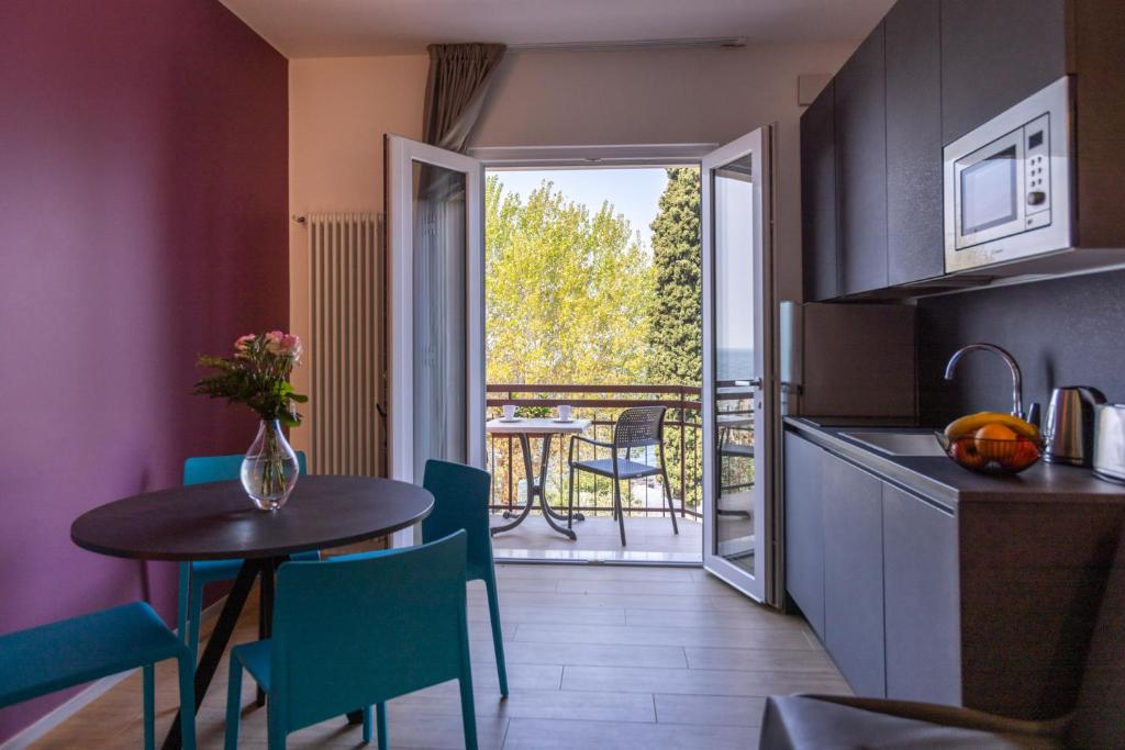 Kuchyňa alebo kuchynka v ubytovaní Residence Solei Classic & Plus