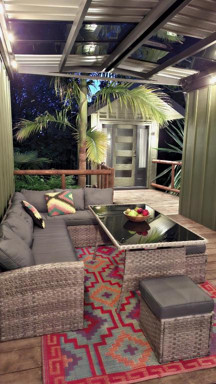 The Funky Escape at The Nest Waihi Beach - Resim 9