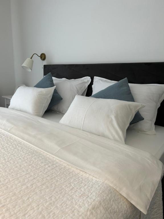 Postel nebo postele na pokoji v ubytování Apartments Jurić