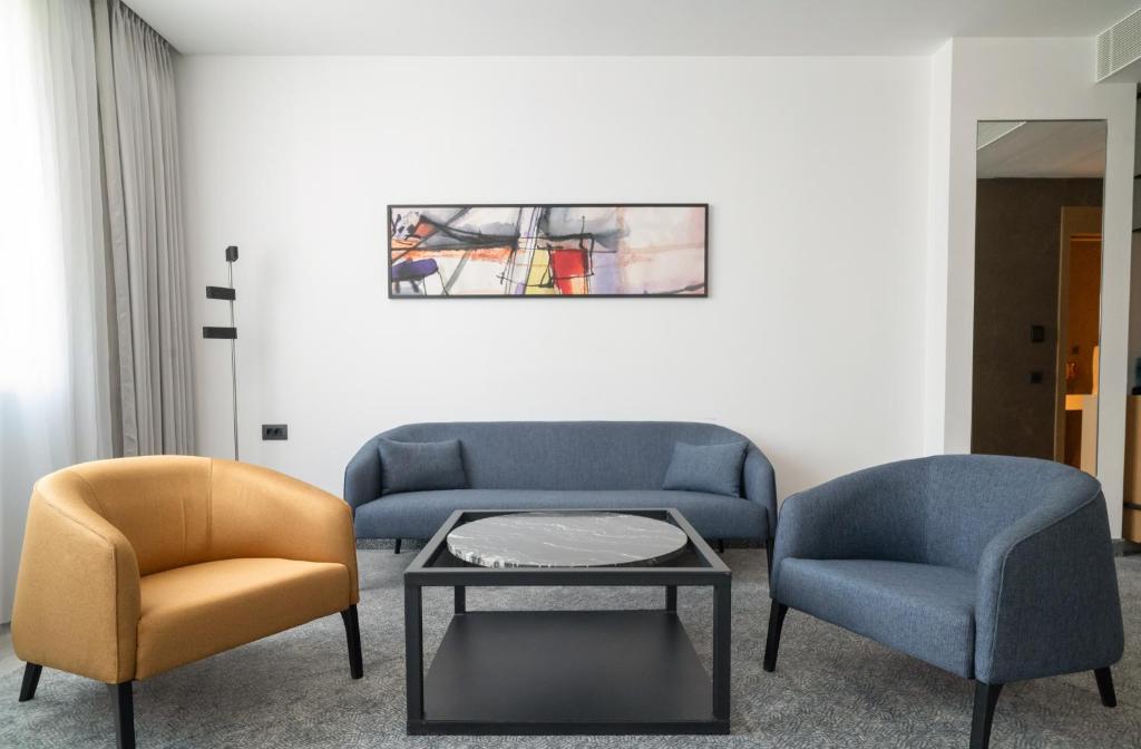 Hotel Mona Plaza - Resim 13