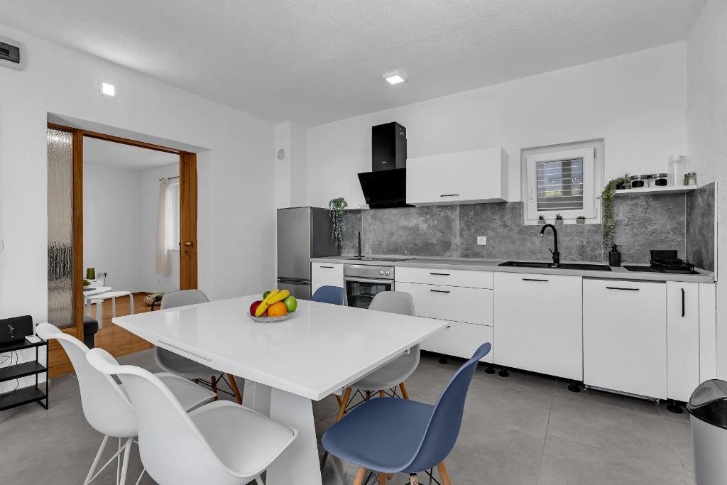 Apartment Ivona by Makarska Exklusiv
