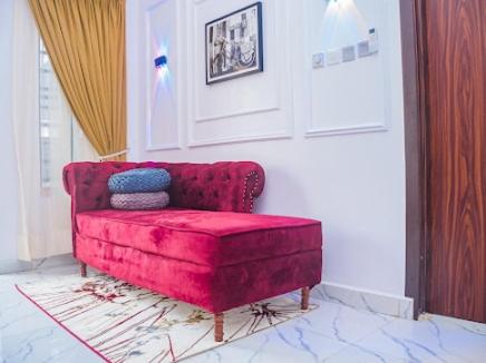 Posezení v ubytování Lekki 3 Bedrooms Furnished Home Ensuite Stylish & Comfortable