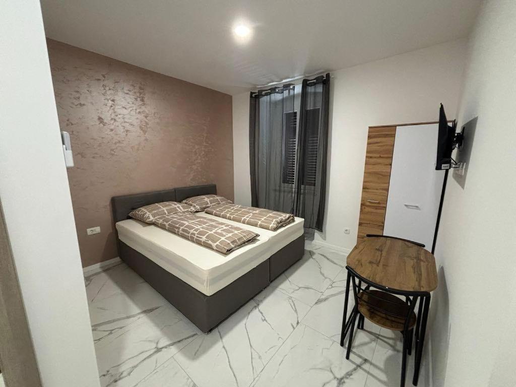 Apartment near city centar