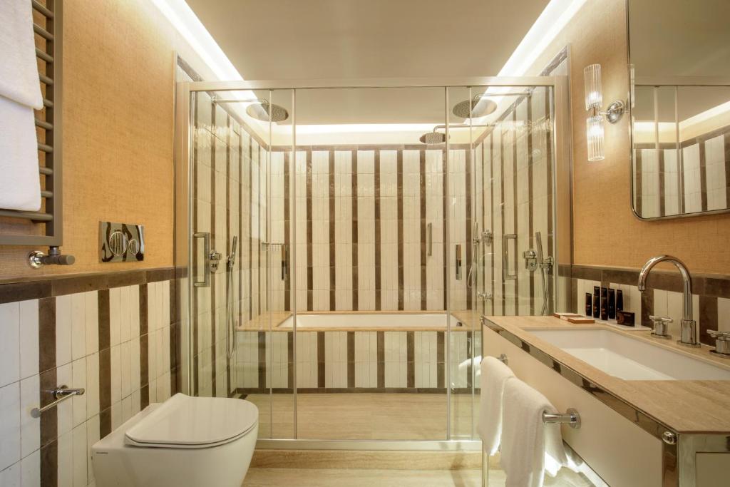 Koupelna v ubytování Hotel Imperiale by OMNIA hotels