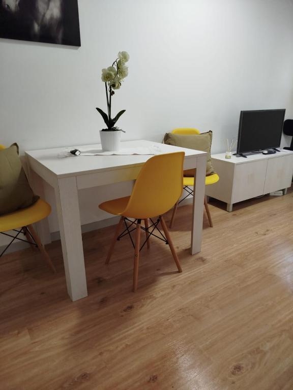 TV/trung tâm giải trí tại Estúdio Guimarães