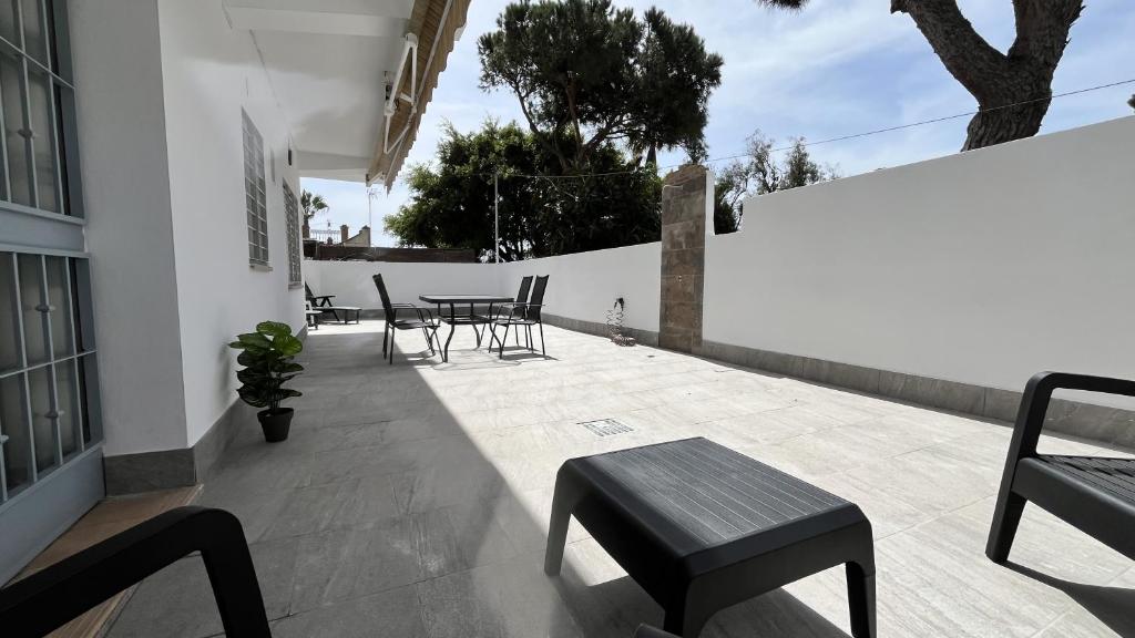 Balkón nebo terasa v ubytování Apartamento en la Playa con Patio Privado