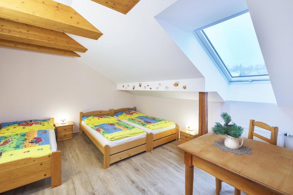 Fotografie z fotogalerie ubytování apartmány Šnek - ať si děti hrají na Benecku