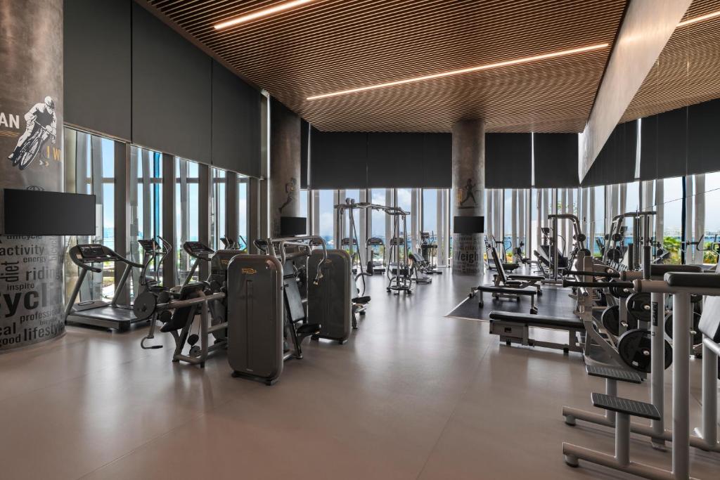 Fitness centrum a/nebo fitness zařízení v ubytování Rixos Premium Dubai JBR