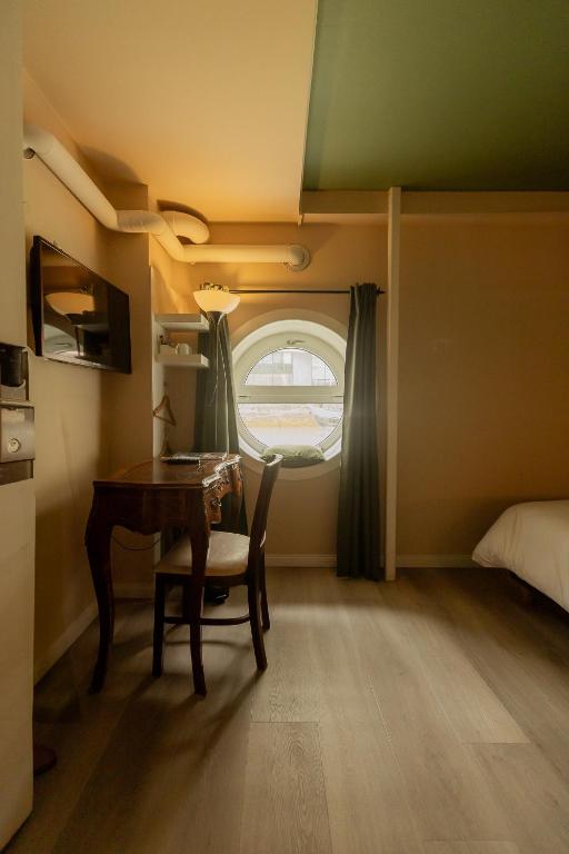 FLOATS by H2OTEL Rotterdam - Resim 44