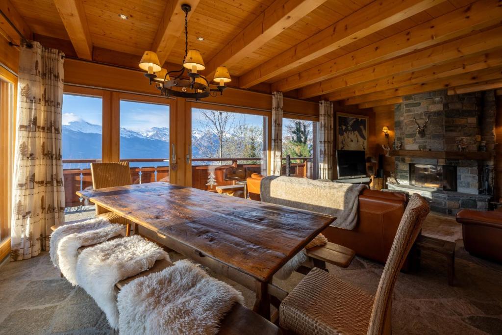 Chalet Chafrebelle - sauna & view - Resim 4