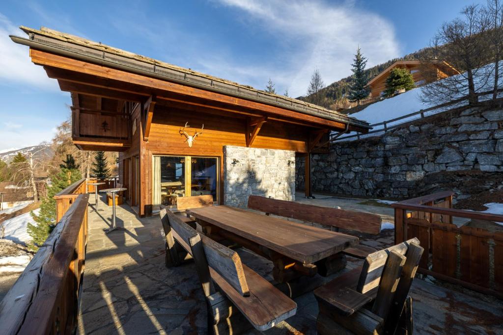 Chalet Chafrebelle - sauna & view - Resim 26