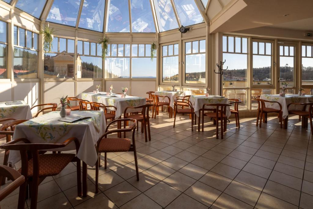 Hotel Flora - Resim 4