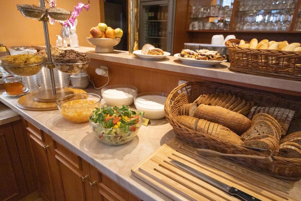 Hotel Flora - Resim 18