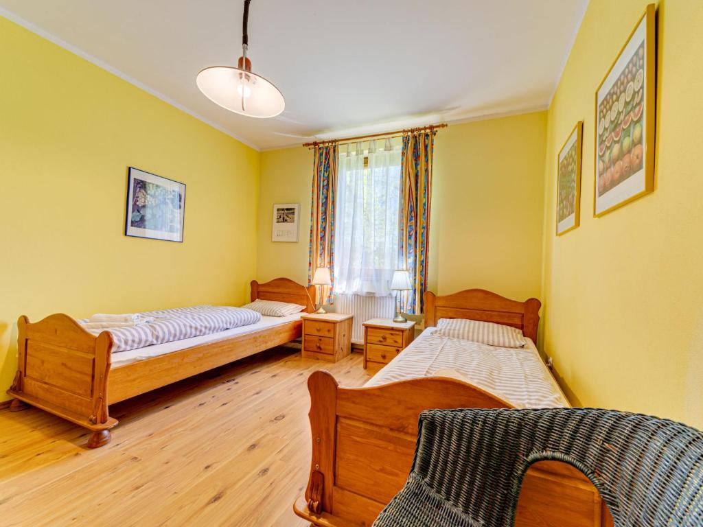 Posteľ alebo postele v izbe v ubytovaní Apartment Nad Łomniczką-1 by Interhome