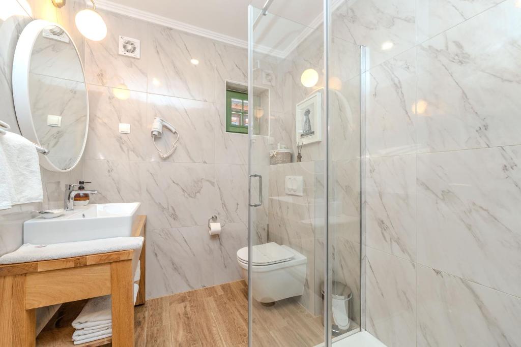 Tesla's Gastro House Plitvice - 4