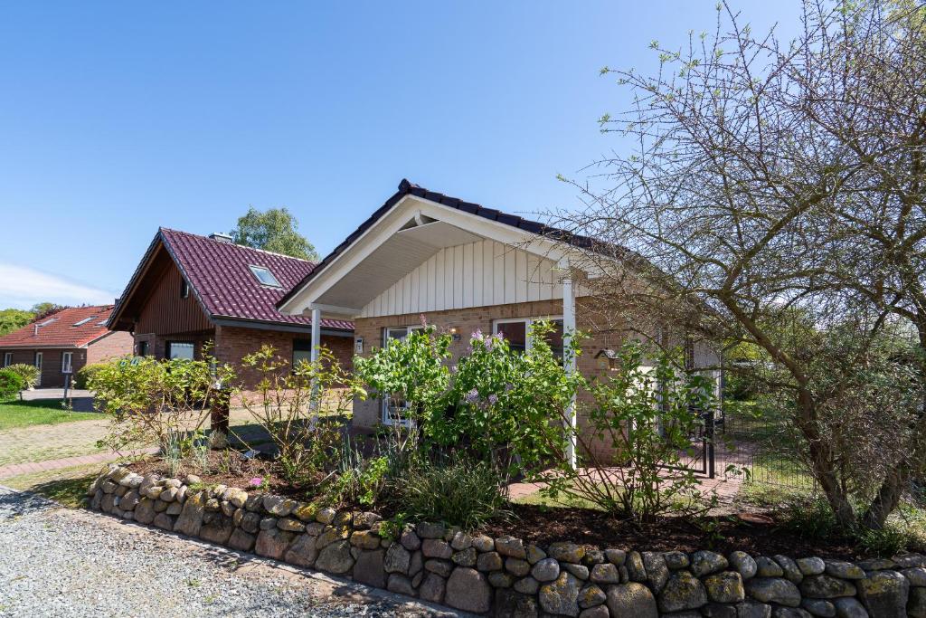 Zahrada ubytování Feriendorf Südstrand Haus 7
