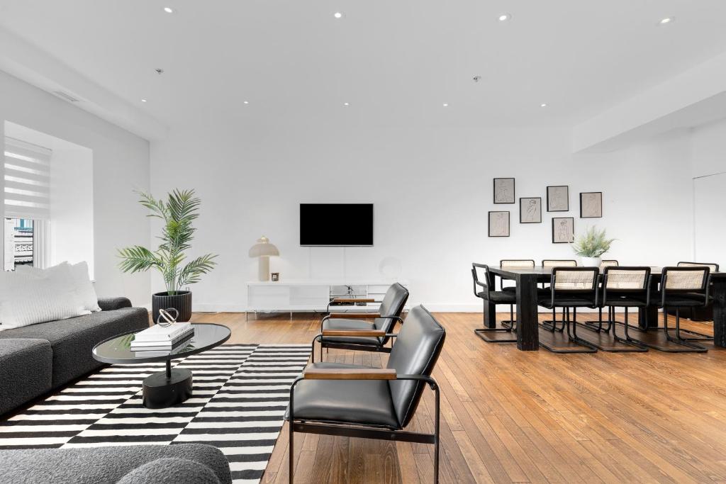 The SFX Old Port - Resim 7