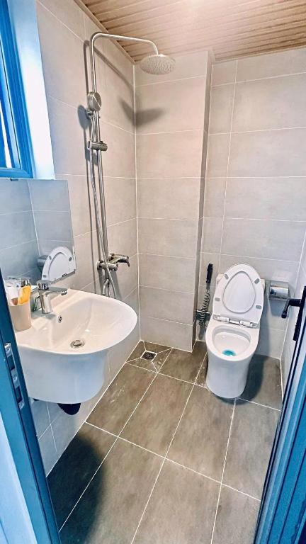 Koupelna v ubytování Villa đà lạt Trung Nghĩa 1