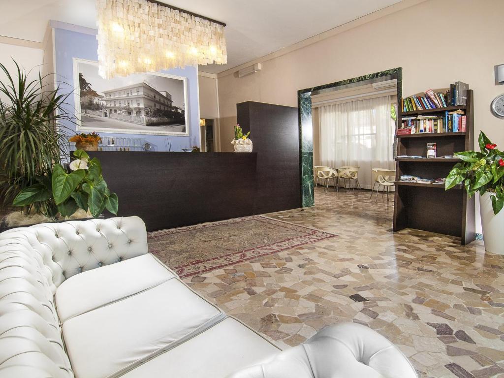 Posezení v ubytování New Hotel Chiari