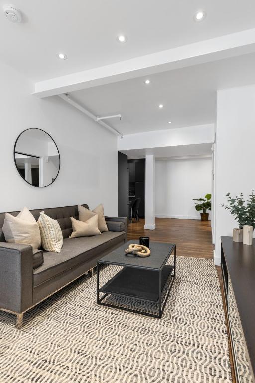 The SFX Old Port - Resim 15