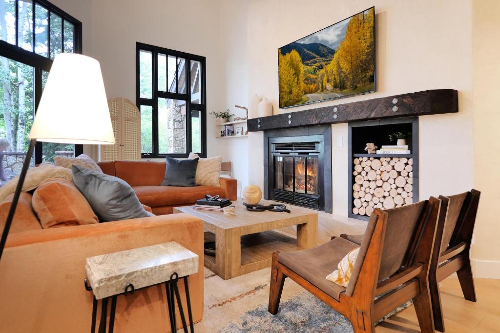 Posezení v ubytování Kayenta Lodge by Exceptional Stays