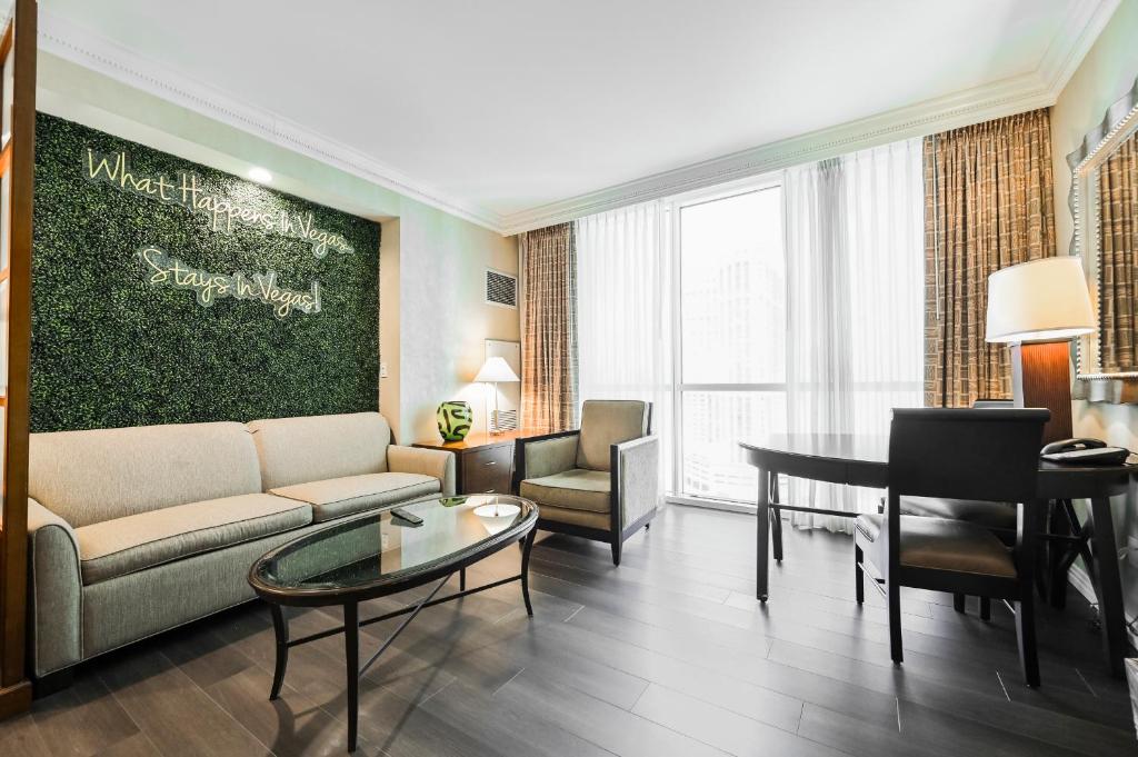 Signature Rental by Owner Direct - 