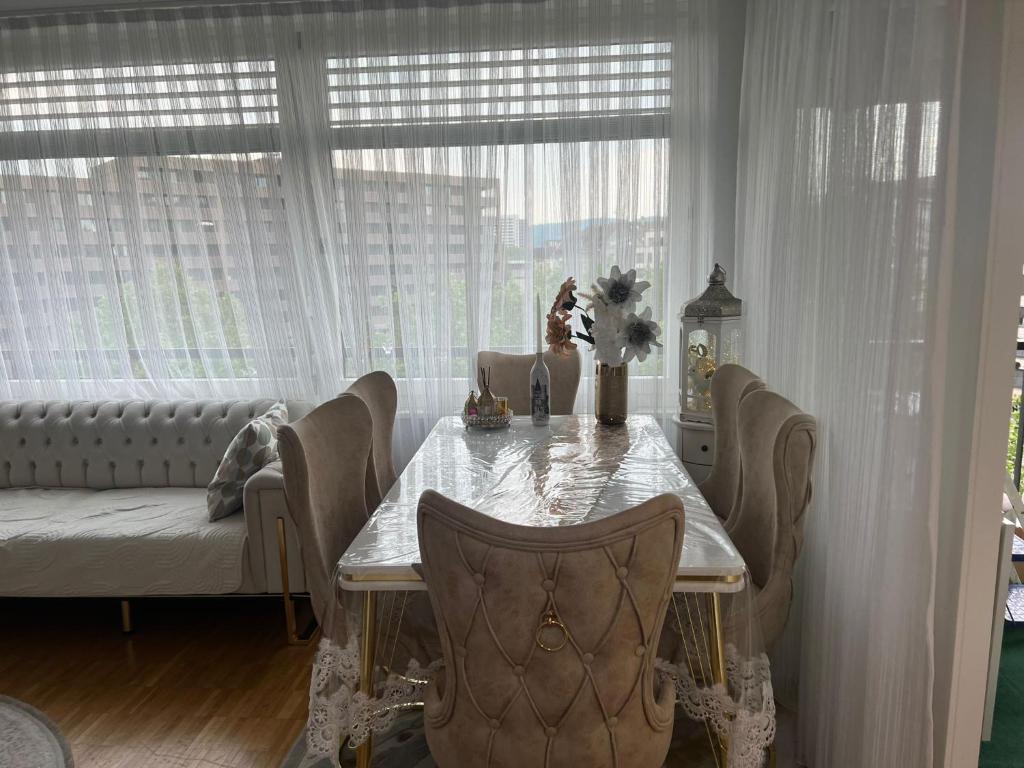 Elegante Wohnung in Basel, direkt am Messeplatz - Resim 4