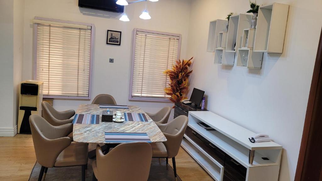 Fotografie z fotogalerie ubytování M&M Residence v destinaci Abudža