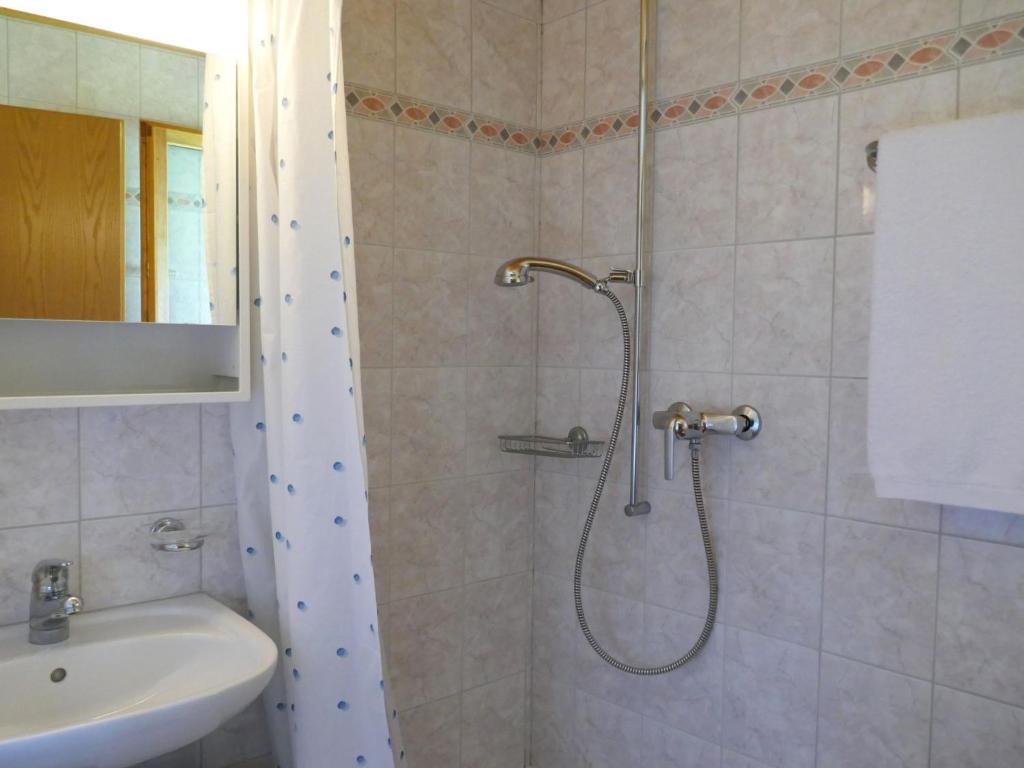 Koupelna v ubytování Holiday Home Rustico Carcarida by Interhome