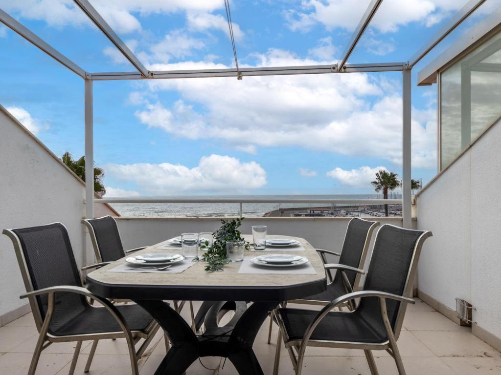 Apartment Voramar-3 by Interhome