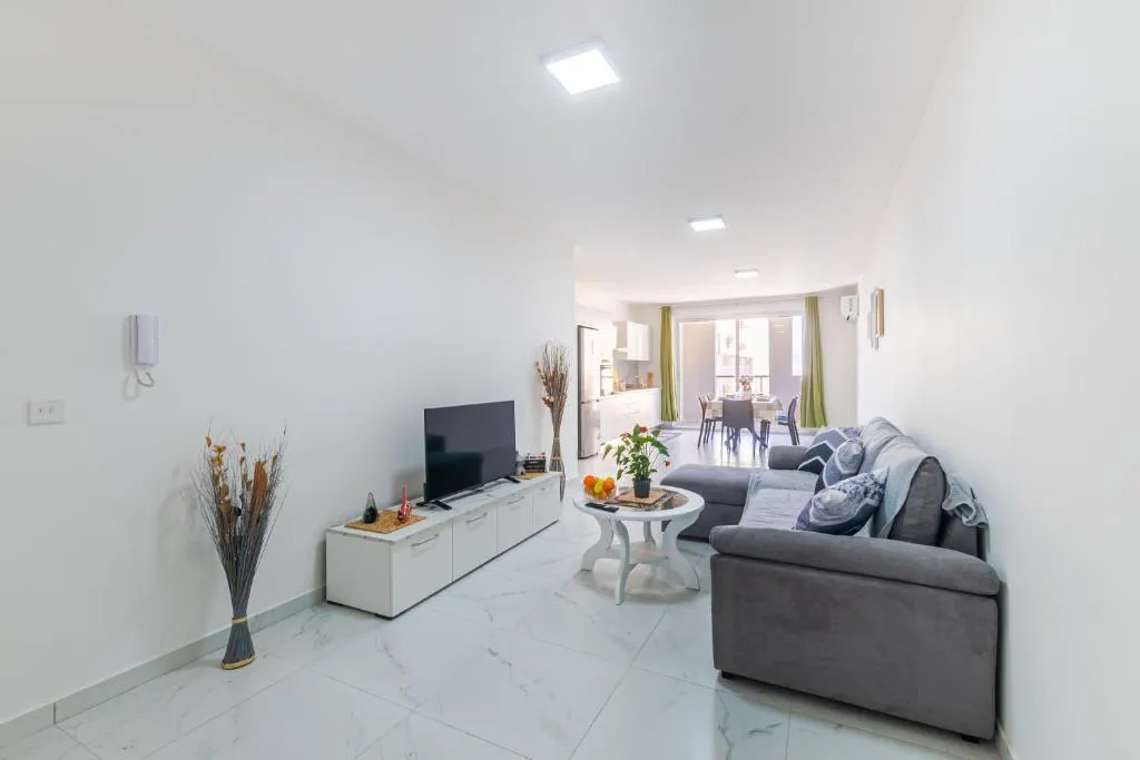 Brand New Spacious Apartment with Far Sea View