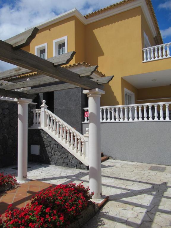 Balkón alebo terasa v ubytovaní SOMETHING SPECIAL LAS DUNAS 9 by RENTMEDANO pretty villa with sea view and pool