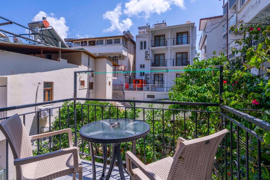 Balkón nebo terasa v ubytování Larex Otel