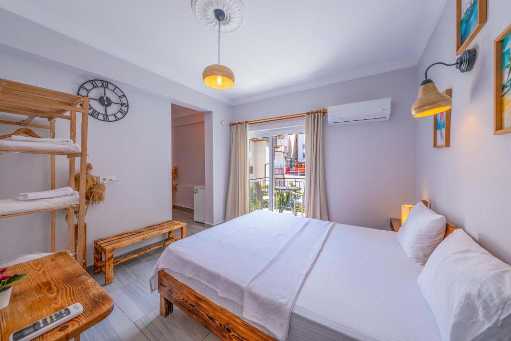 Postel nebo postele na pokoji v ubytování Larex Otel