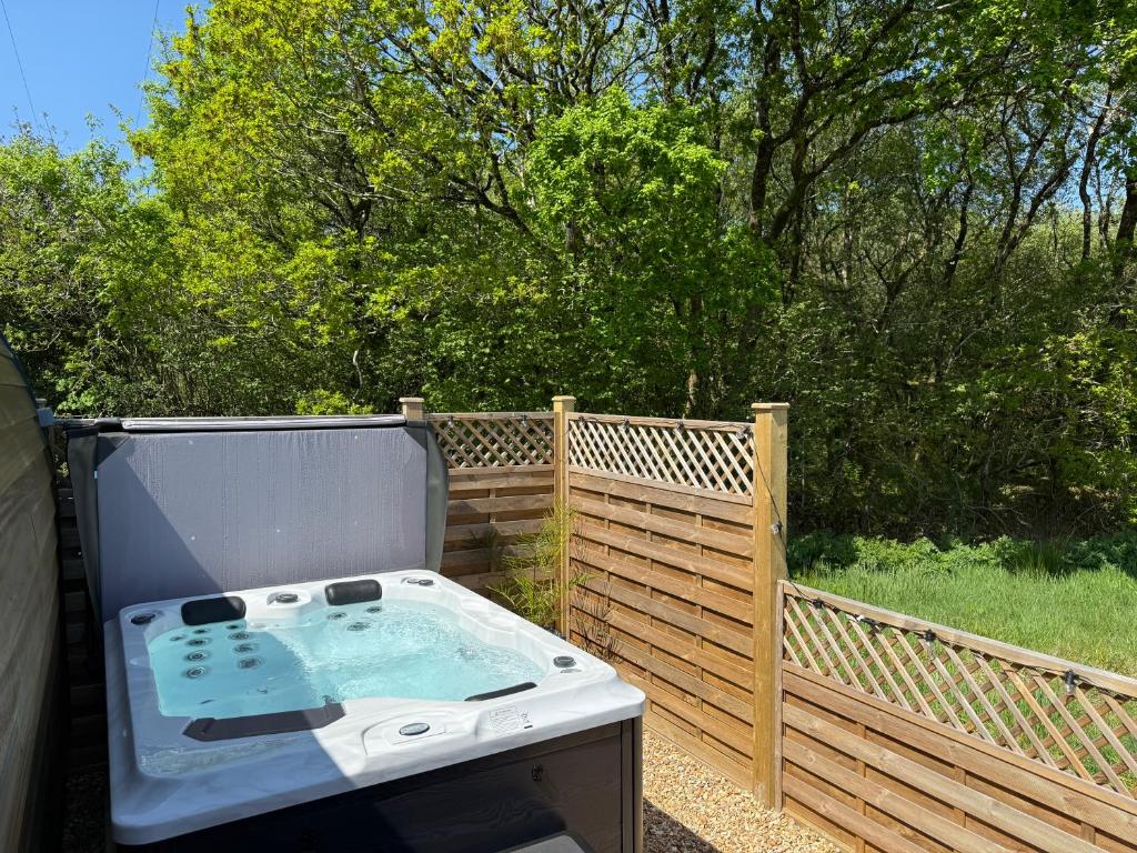 Zahrada ubytování Luxury Glamping Pods with private Hot Tubs - Dog Friendly