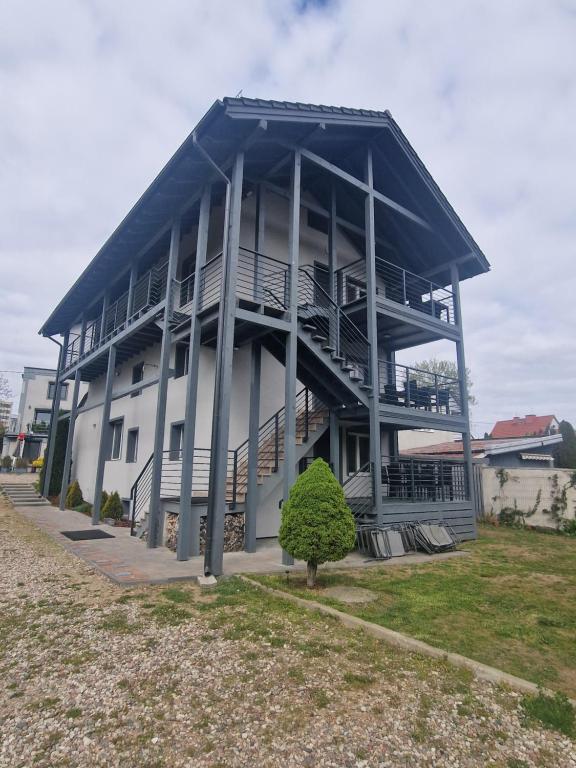 Budova, v ktorej sa apartmán nachádza
