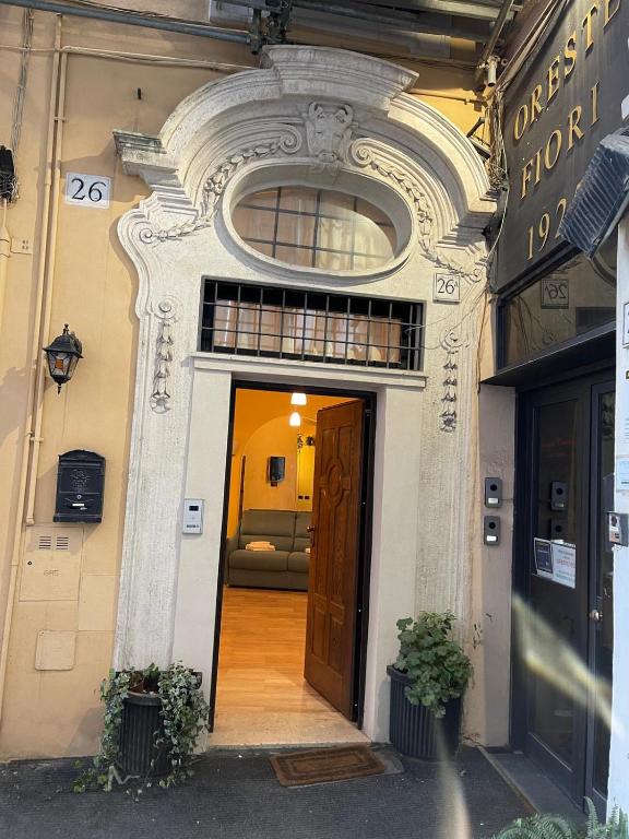 The facade or entrance of Piazza di Spagna Apartment