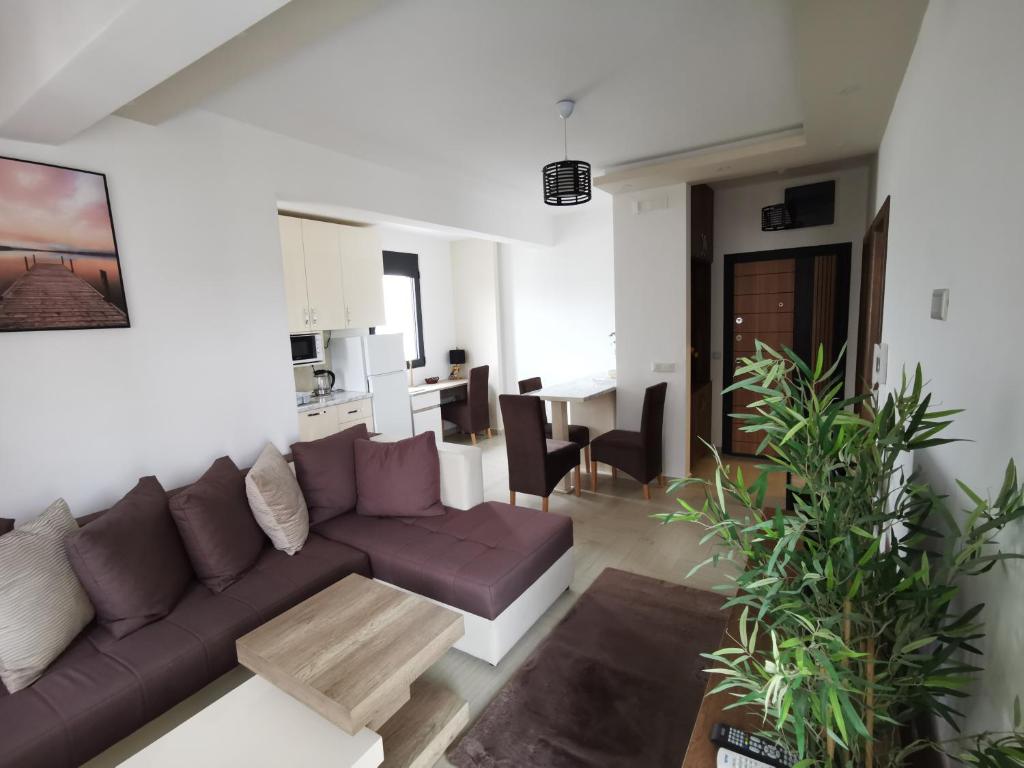 Area soggiorno di Ulcinj Vibes & Waves Apartment