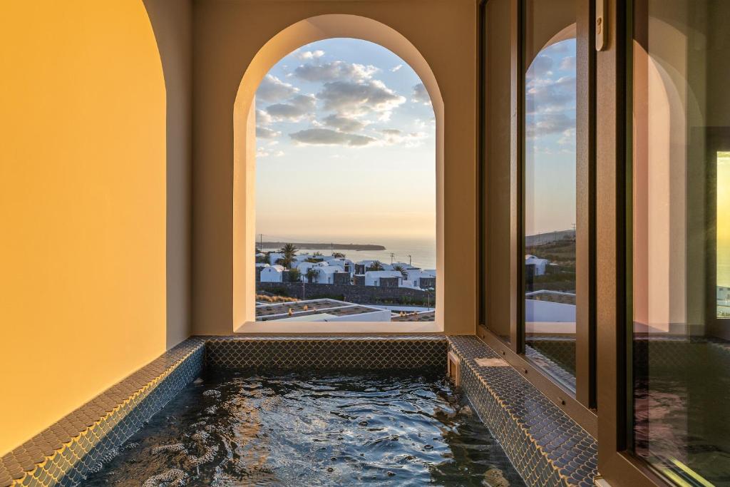 Bazén v ubytování Niabelon Suites nebo v jeho okolí