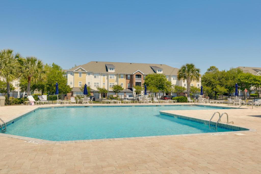 Πισίνα στο ή κοντά στο 4 Golf Courses On-Site North Myrtle Beach Villa!