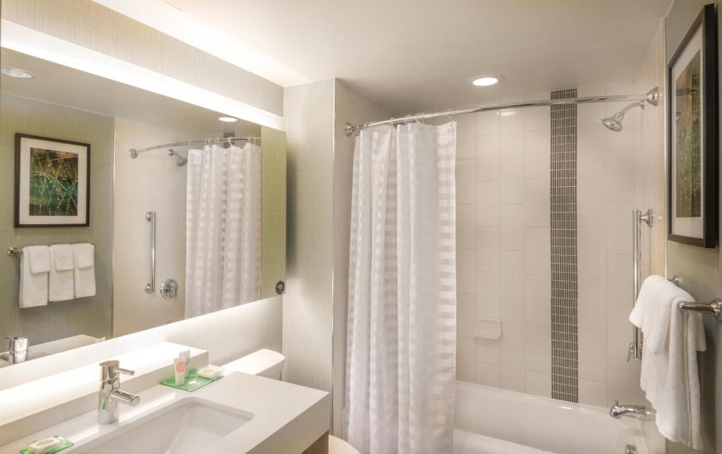 Hyatt Place Washington D.C./National Mall - King Room With Sofa Bed