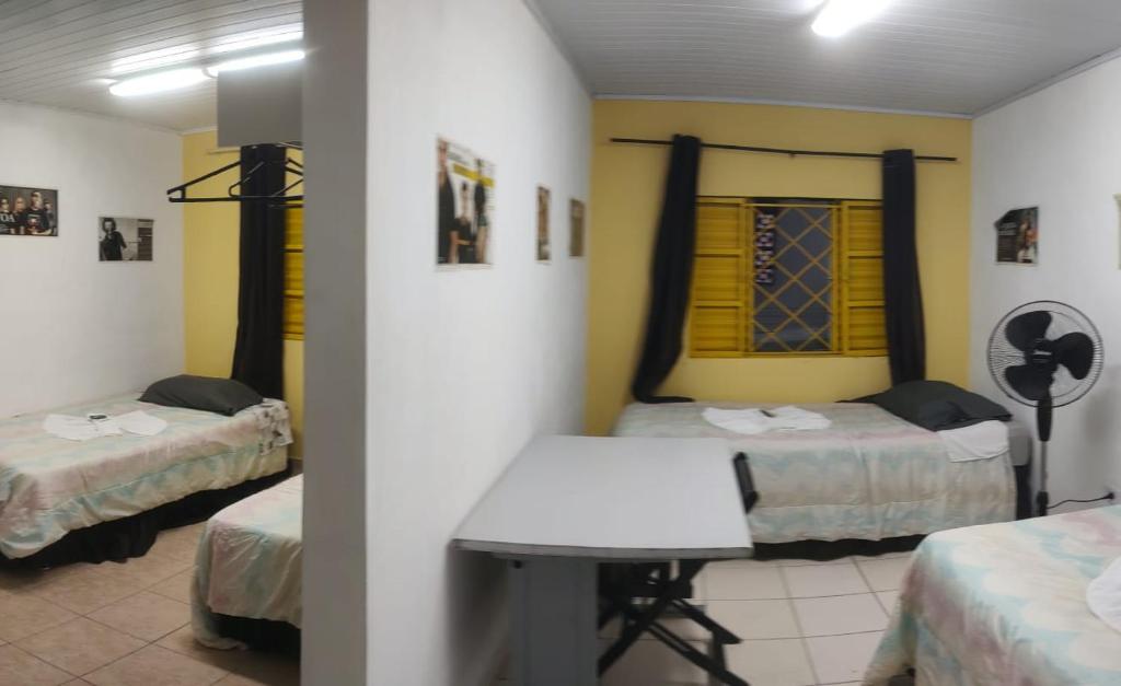 Postel nebo postele na pokoji v ubytování SPACE 4 U - HOTEL BOUTIQUE TEMÁTICO - Aeroporto