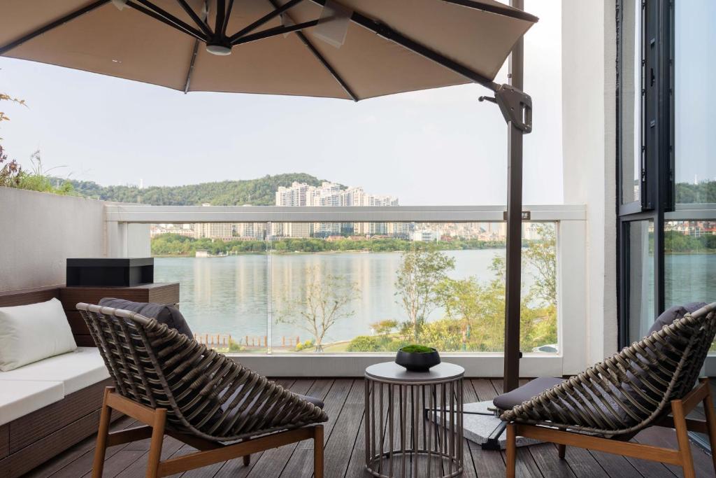 Příroda nedaleko hotelu