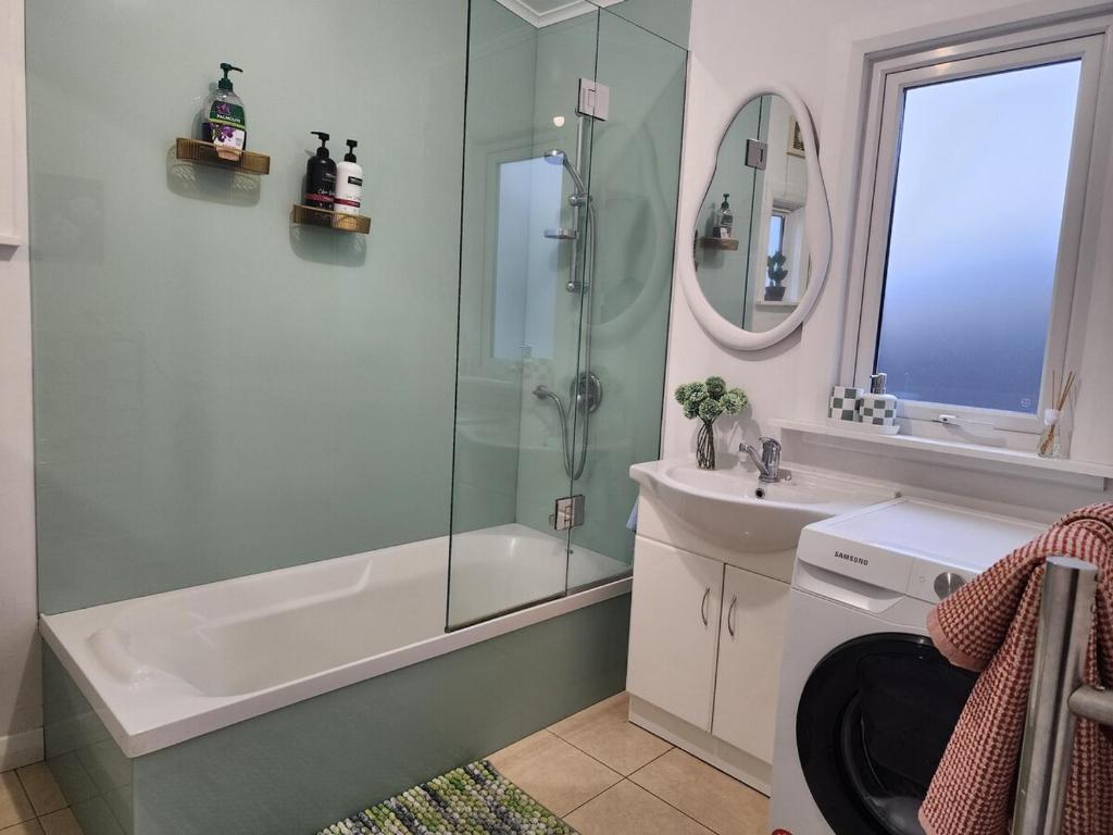 MKM Villa - Cozy House in Central Lower Hutt - Resim 28