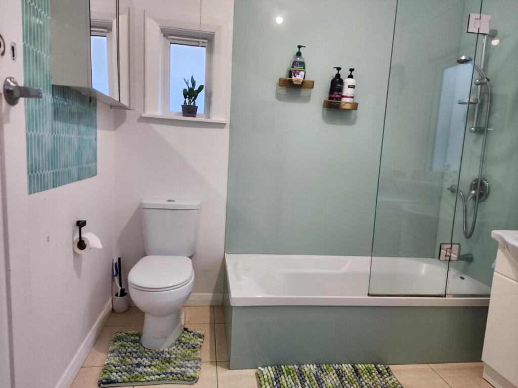 MKM Villa - Cozy House in Central Lower Hutt - Resim 8