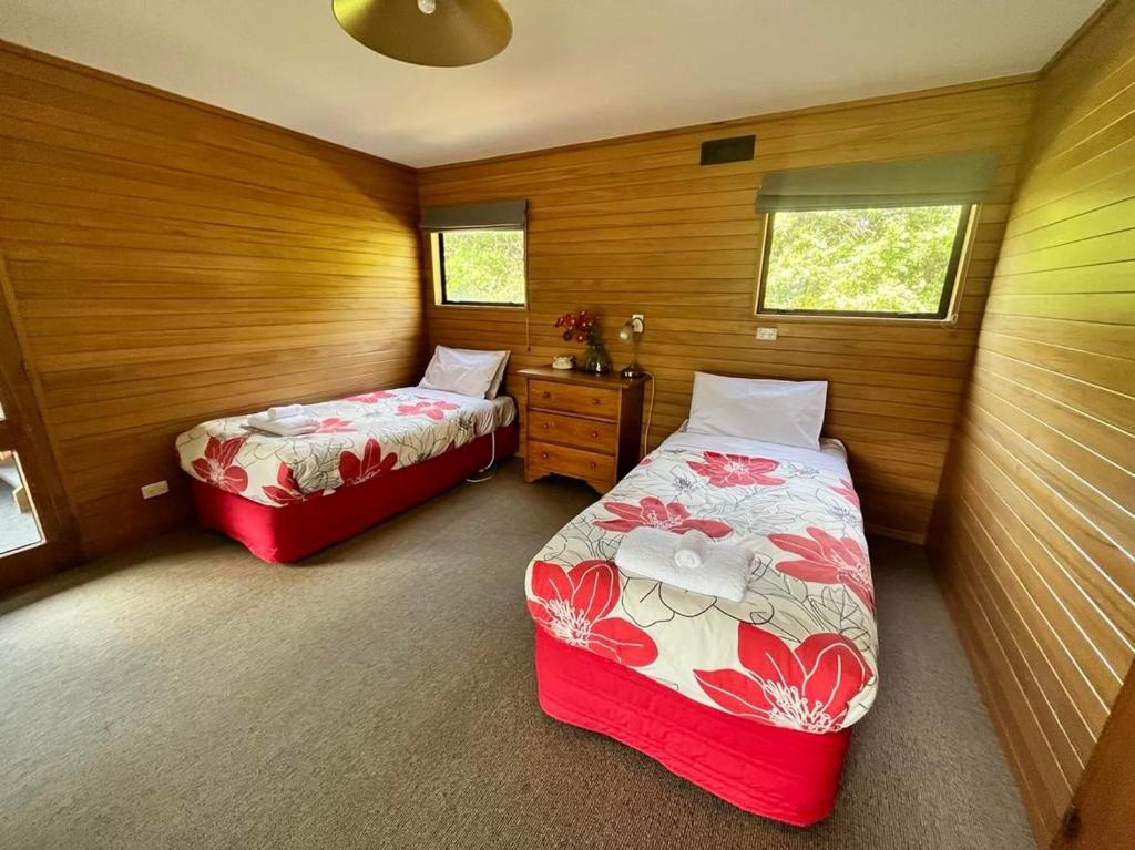 Garden Tower Middle - Resim 3