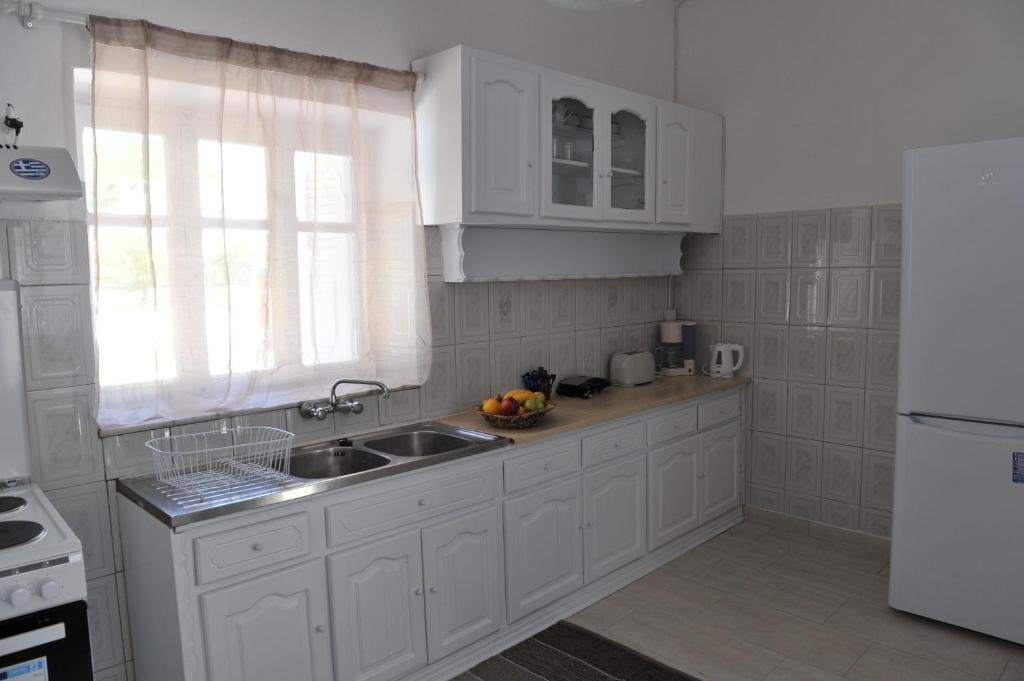 Kuchyň nebo kuchyňský kout v ubytování Kalymnos residence
