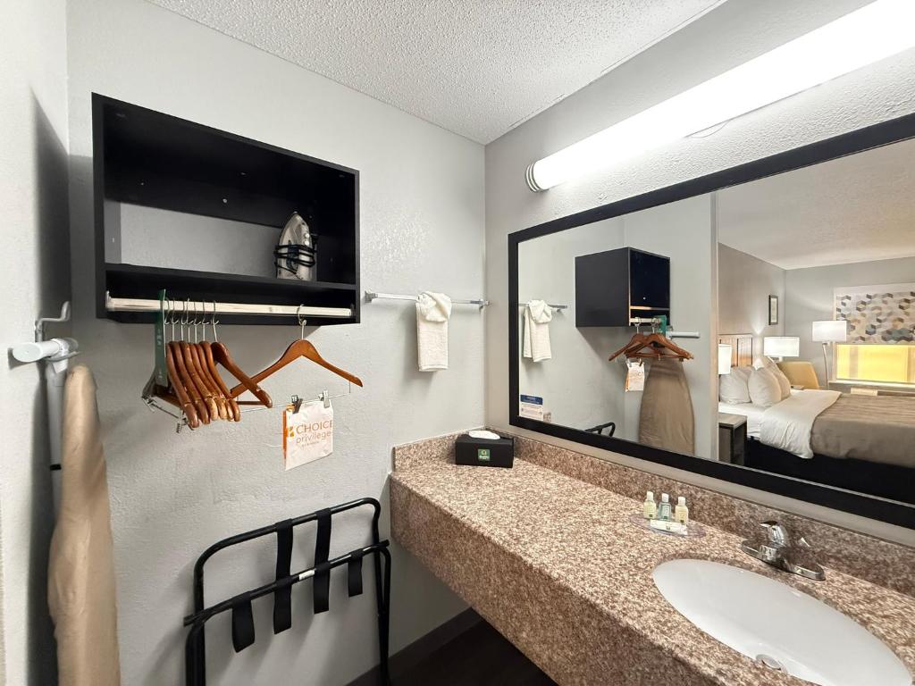 Quality Inn Crestview I-10 Eglin AFB Area - 2 Camas Dobles, Para No Fumadores